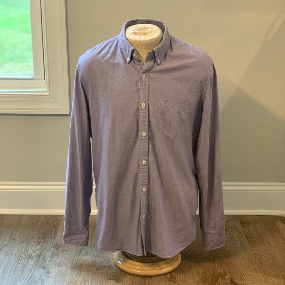 Men’s American Eagle button down shirt